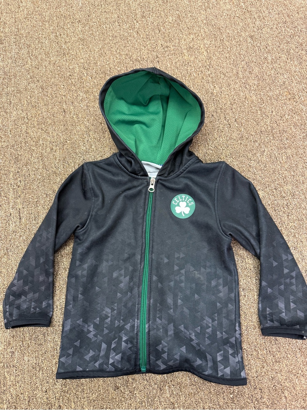 Boys Boston Celtics Hoodie Size 3t Black And Green With Green Celtics Tshirt Set